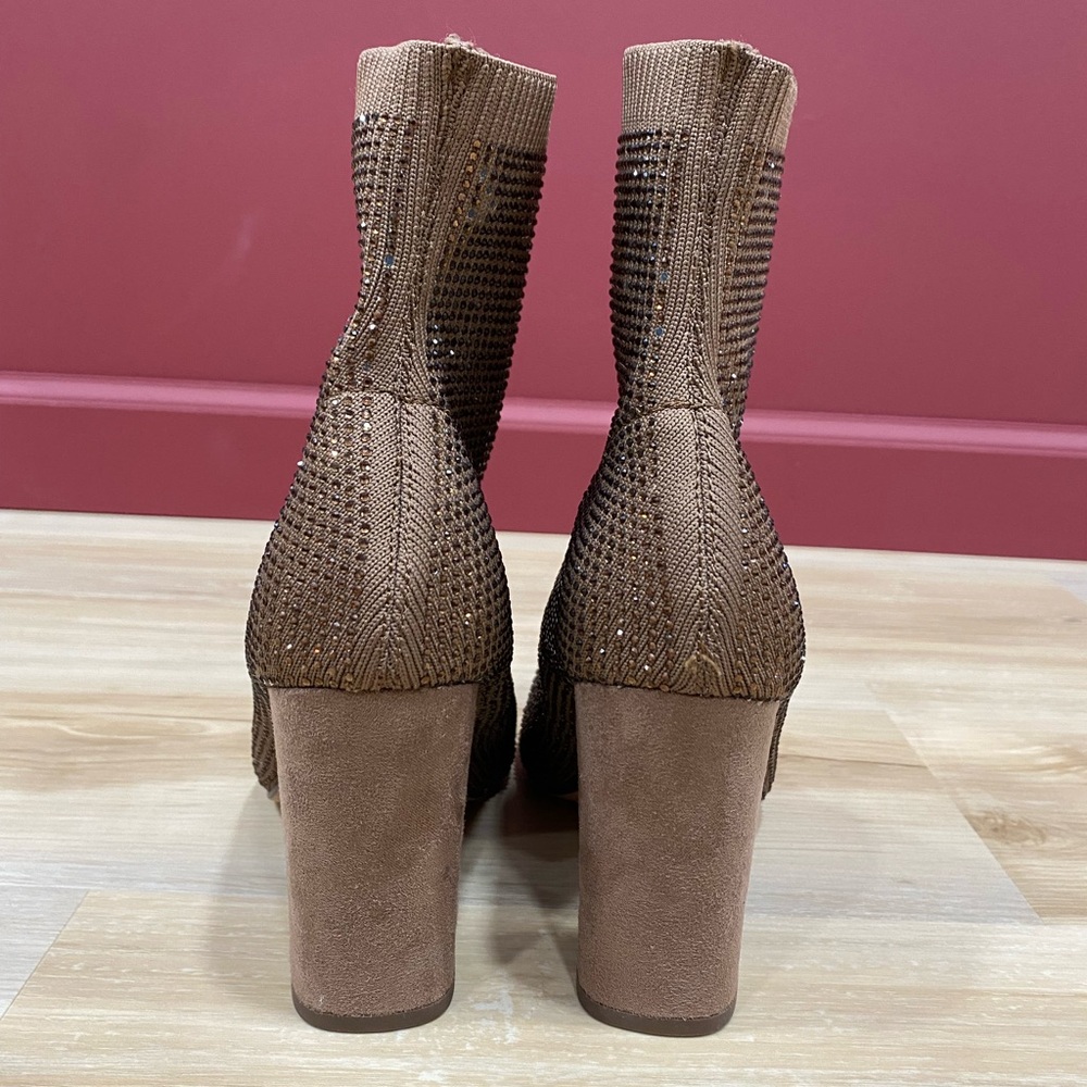 Wild Pair Baybe Brown Crystal Rhinestone Booties 3.5 inch Block Heels Size 5.5 - Picture 4 of 13